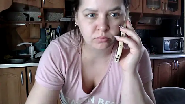 uliastar online show from February 2026 07:38:02 AM