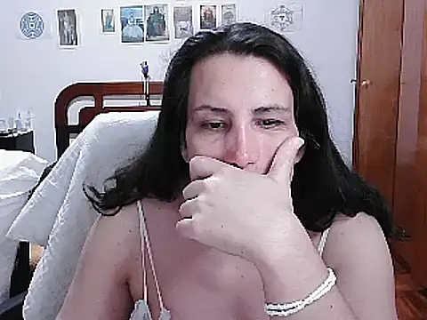 Snapshot of LauraVicttoria361215 chatting on March 2025 11:37:02 PM LauraVicttoria361215 online show from March 2025 11:37:02 PM