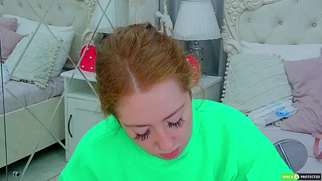 TinaBrook online show from December 2025 03:15:02 AM