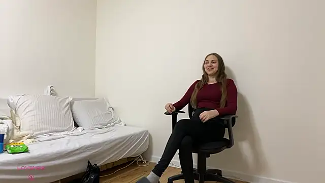 Snapshot of SunriseGuys chatting on February 2026 01:03:01 PM SunriseGuys online show from February 2026 01:03:01 PM