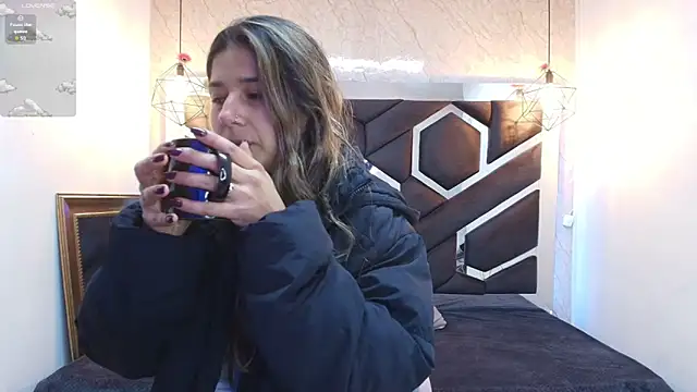 lilith nv online show from October 2025 11:42:01 AM