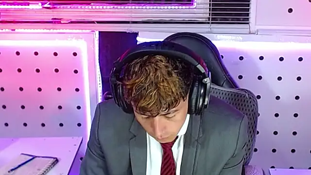 Snapshot of Darko0717 chatting on September 2025 11:46:02 AM Darko0717 online show from September 2025 11:46:02 AM