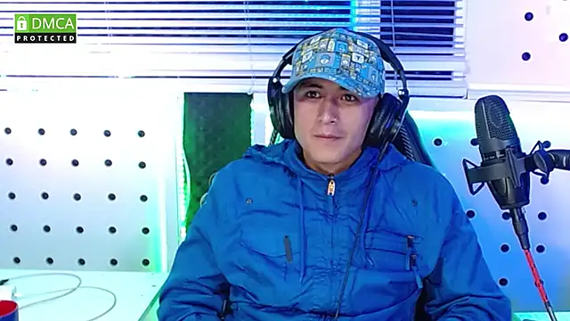 Snapshot of Darko0717 chatting on October 2025 12:11:02 AM Darko0717 online show from October 2025 12:11:02 AM