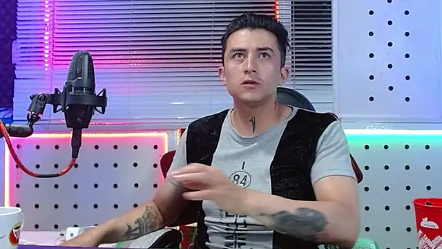 Darko0717 online show from April 2026 12:08:01 AM