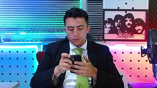 Darko0717 online show from June 2026 11:56:02 AM
