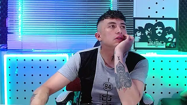 Darko0717 online show from June 2026 12:13:02 AM
