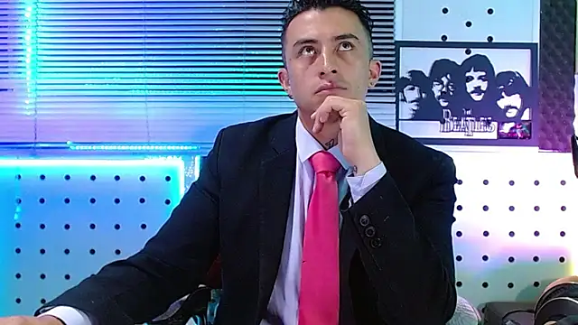 Darko0717 online show from June 2026 02:43:02 PM