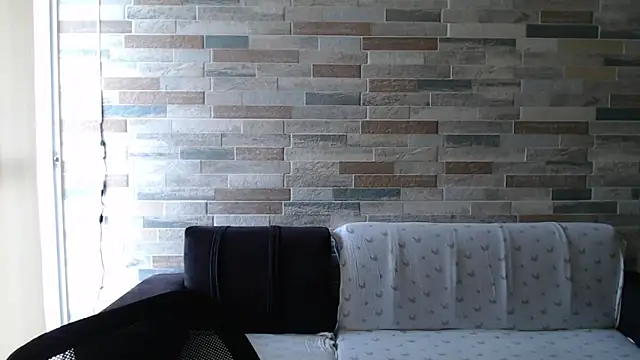 Snapshot of MommyMiaWs chatting on September 2025 03:04:02 PM MommyMiaWs online show from September 2025 03:04:02 PM