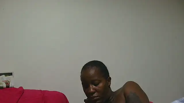 sluttylaura21 online show from February 2026 04:22:02 AM