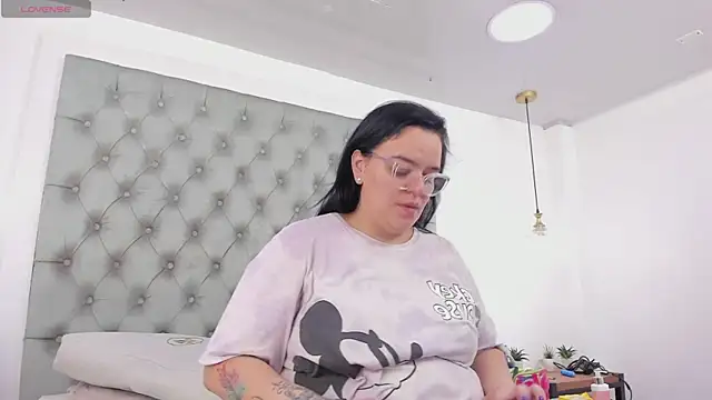 anette cooper online show from October 2025 03:47:02 AM