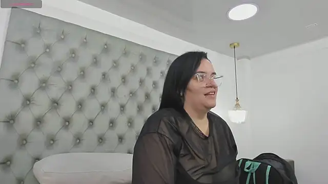 anette cooper online show from May 2026 04:30:01 AM