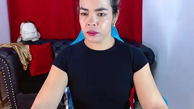 Snapshot of Abril_Beltran_ chatting on February 2026 06:09:01 PM Abril Beltran online show from February 2026 06:09:01 PM