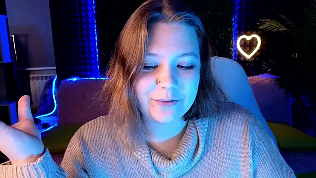 Snapshot of DjennaPalme chatting on October 2025 08:01:01 AM DjennaPalme online show from October 2025 08:01:01 AM