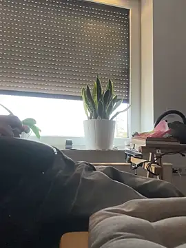 schwanzgranate online show from February 2026 09:24:02 AM