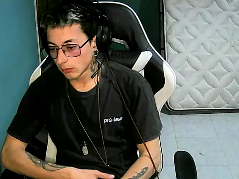 Jughead 16 online show from October 2025 05:02:02 AM