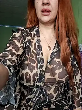 KiraXTender online show from April 2026 11:43:02 PM