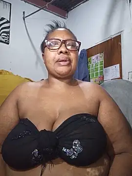 YELLOW BONE online show from June 2026 08:41:01 PM