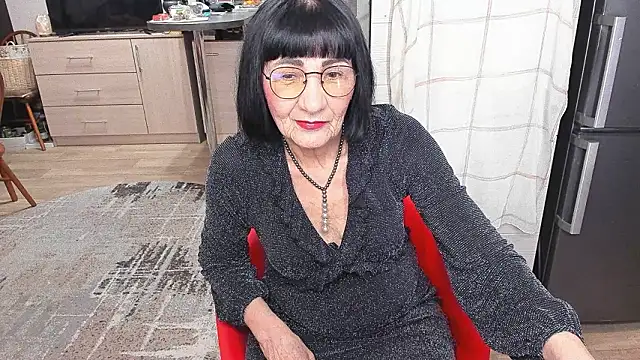 Tina Joness online show from February 2026 06:26:01 PM