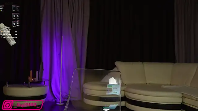 Snapshot of Masha_2002 chatting on February 2025 03:34:02 AM Masha 2002 online show from February 2025 03:34:02 AM