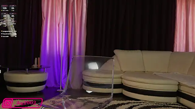 Snapshot of Masha_2002 chatting on February 2025 08:10:02 AM Masha 2002 online show from February 2025 08:10:02 AM