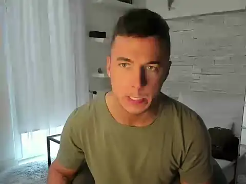 Snapshot of paulblack21 chatting on February 2026 06:46:02 AM paulblack21 online show from February 2026 06:46:02 AM