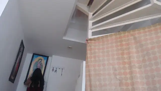 veronica salas online show from May 2026 12:10:01 PM