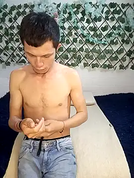 Snapshot of Juam22 chatting on September 2025 04:49:01 AM Juam22 online show from September 2025 04:49:01 AM