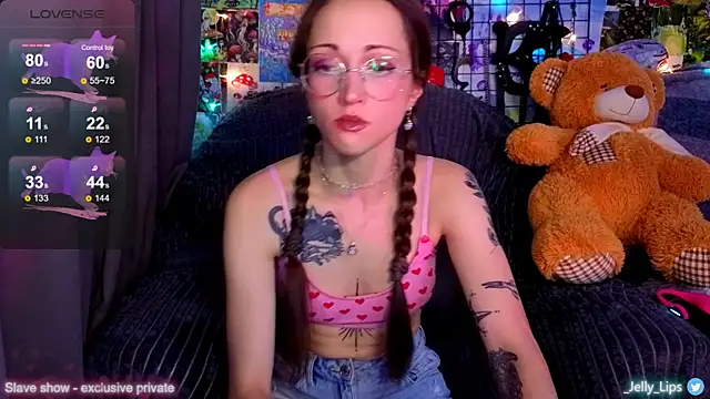 ServantBrook online show from October 2025 04:43:02 AM