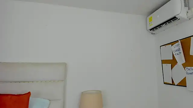 TaylorEvanss online show from May 2026 07:30:02 PM