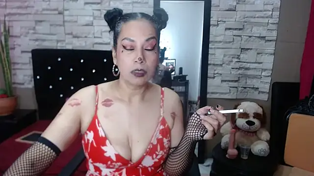 MarianaNight02 online show from October 2025 05:52:01 AM