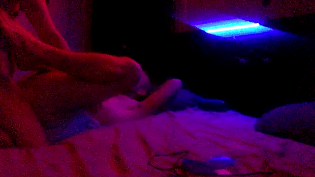 Snapshot of Fr4nk1eFFuxxx chatting on January 2025 06:33:02 AM Fr4nk1eFFuxxx online show from January 2025 06:33:02 AM