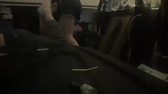 Snapshot of Fr4nk1eFFuxxx chatting on October 2025 05:49:02 AM Fr4nk1eFFuxxx online show from October 2025 05:49:02 AM