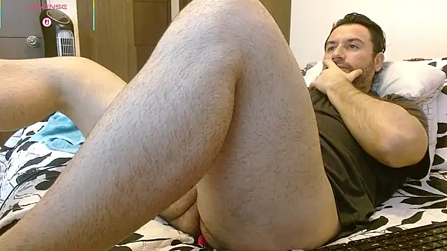 rodrher81 online show from November 2025 11:31:02 AM