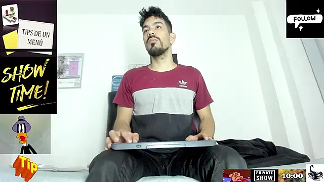 JohanyLatino online show from March 2025 11:36:02 AM