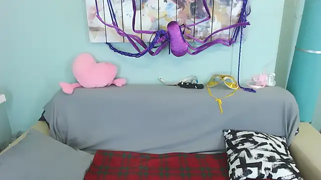 EverlyRays online show from December 2024 08:11:01 AM