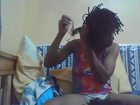 Smillie prety online show from April 2026 03:58:01 PM