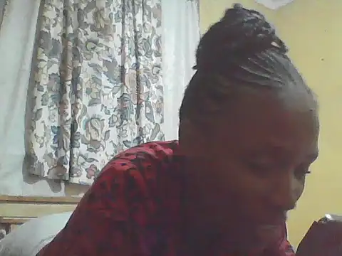 Smillie prety online show from June 2026 07:02:02 PM