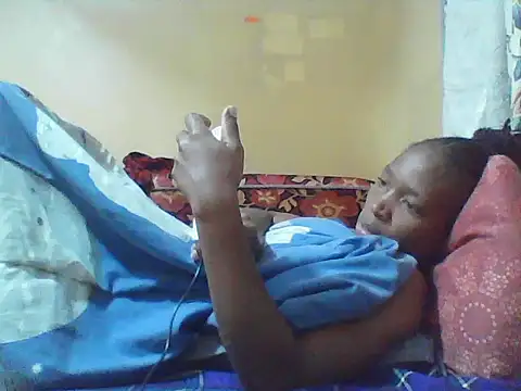 Smillie prety online show from June 2026 04:00:01 AM