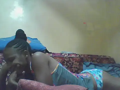 Smillie prety online show from June 2026 11:58:01 AM