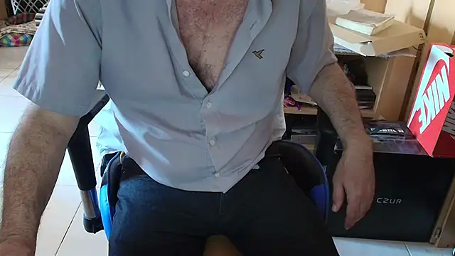 angelgarcia269 online show from November 2025 01:03:01 PM