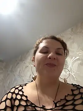 Snapshot of Taisia_W chatting on November 2025 06:36:02 AM Taisia W online show from November 2025 06:36:02 AM
