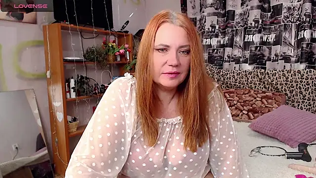 Snapshot of your_space chatting on December 2024 12:58:01 PM your space online show from December 2024 12:58:01 PM