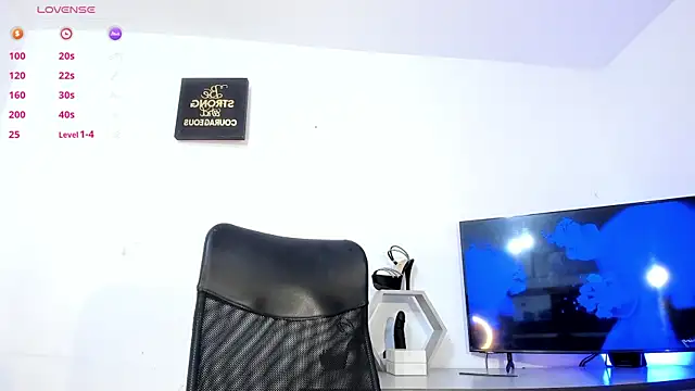 Snapshot of Fenty_XX chatting on March 2026 01:06:02 PM Fenty XX online show from March 2026 01:06:02 PM