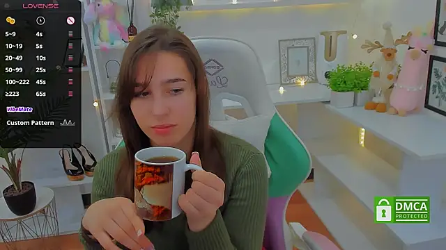  Eliizabeth  online show from December 2024 03:47:02 AM