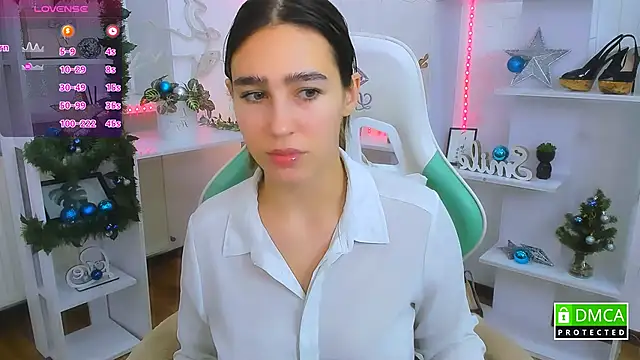  Eliizabeth  online show from December 2025 10:06:01 PM