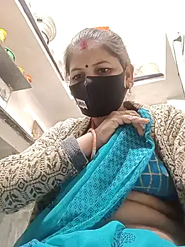 Snapshot of Riyaa-Devi chatting on December 2024 05:43:01 PM Riyaa-Devi online show from December 2024 05:43:01 PM