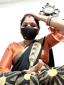 Snapshot of Riyaa-Devi chatting on January 2025 04:55:02 PM Riyaa-Devi online show from January 2025 04:55:02 PM