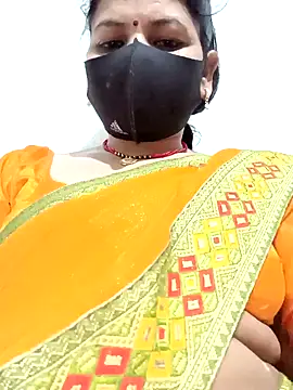 Snapshot of Riyaa-Devi chatting on February 2025 05:46:01 PM Riyaa-Devi online show from February 2025 05:46:01 PM