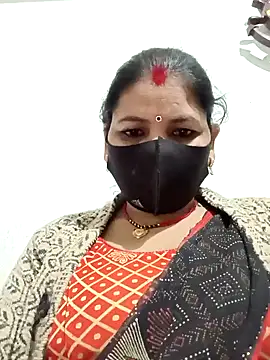 Snapshot of Riyaa-Devi chatting on February 2025 05:42:01 PM Riyaa-Devi online show from February 2025 05:42:01 PM