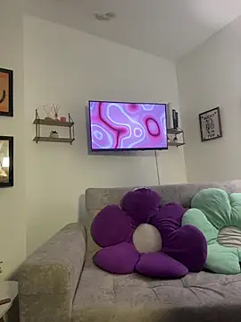 tati reyess online show from June 2026 10:53:02 AM
